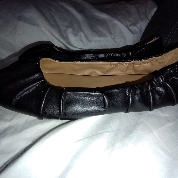 Sam and libby Leather - Picture 9 of 10